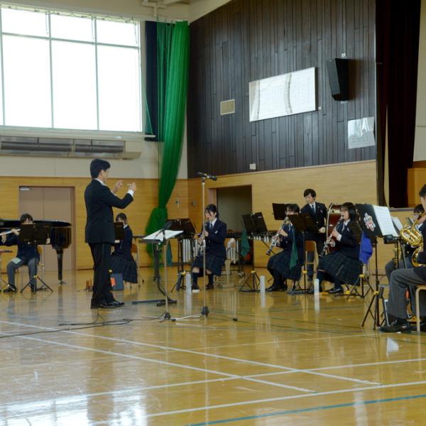 愛中・吹奏楽部定期演奏会①